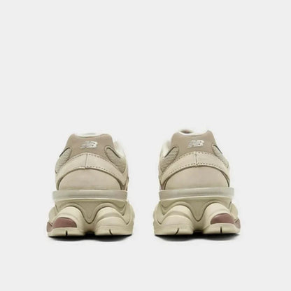 9060 "Bone Sparrow"