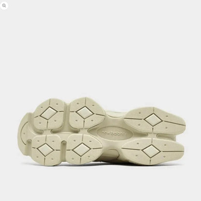 9060 "Bone Sparrow"